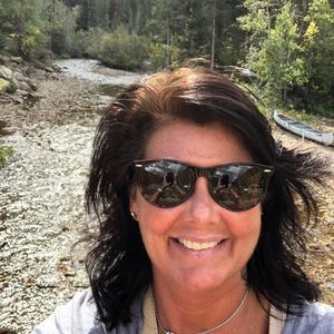 Meet your Posher, Nancy